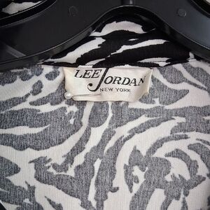 Lee Jordan New York Black and White Patterned Wide Leg Jumpsuit Top Size 8
